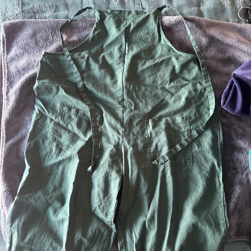 Green Linen Overalls - Picture 2 of 3